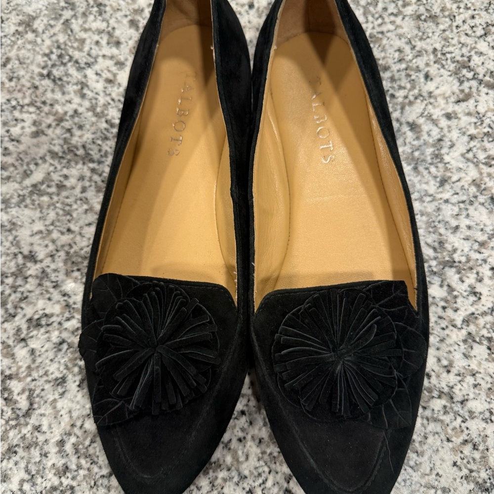 Talbots Women's Black Suede Flats Size 5